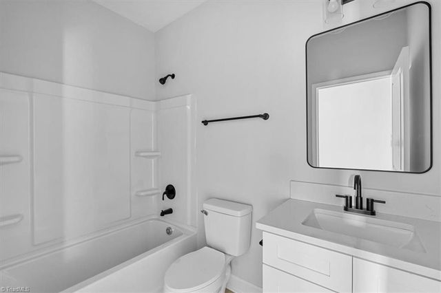 5089 Leeshire Way, Winston-salem, NC 27106