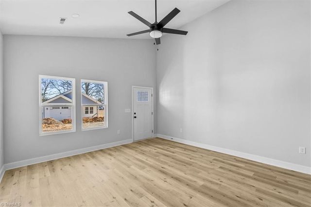 5089 Leeshire Way, Winston-salem, NC 27106