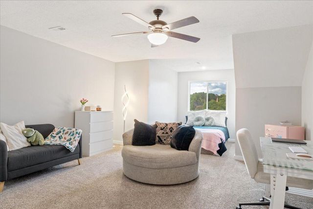 1283 South Waterstone Bend, Nixa, MO 65714