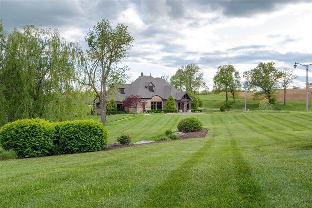 1283 South Waterstone Bend, Nixa, MO 65714