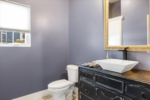 1283 South Waterstone Bend, Nixa, MO 65714