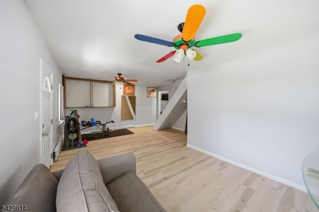 251 Russia Rd, Jefferson Twp., NJ 07438