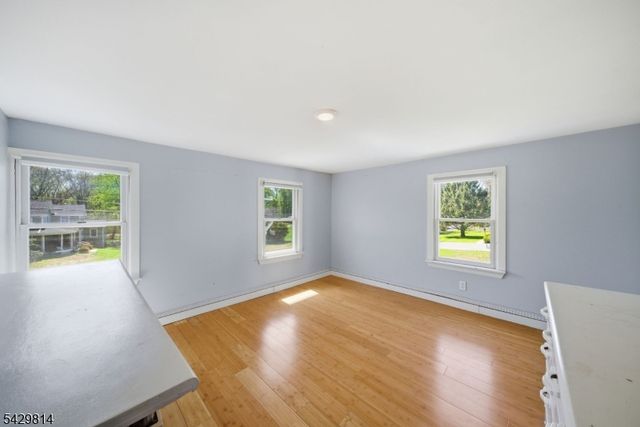 251 Russia Rd, Jefferson Twp., NJ 07438