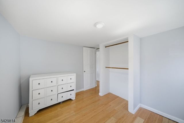 251 Russia Rd, Jefferson Twp., NJ 07438