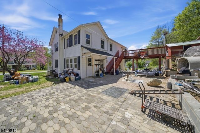 251 Russia Rd, Jefferson Twp., NJ 07438