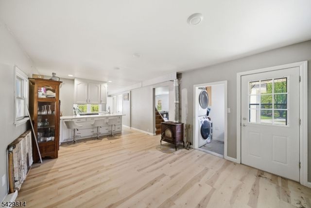 251 Russia Rd, Jefferson Twp., NJ 07438