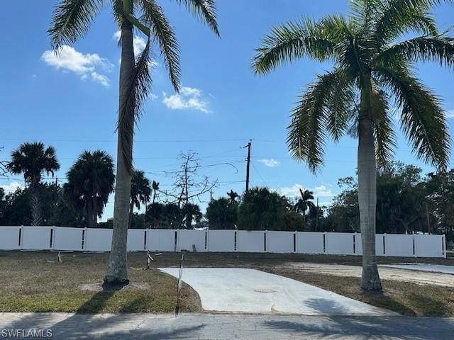 76 Birch BLVD, Fort Myers, FL 33908