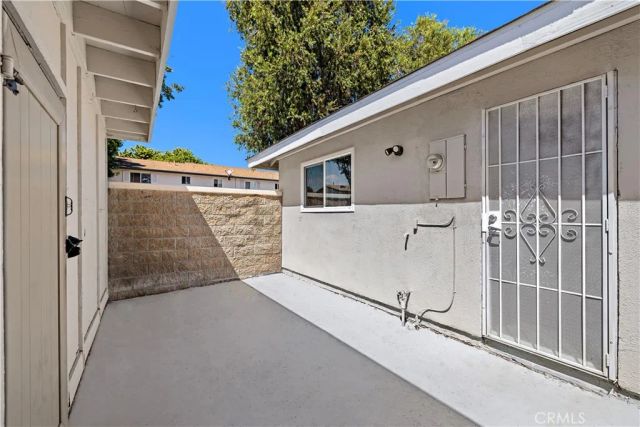 9741 Cornwall Drive, Huntington Beach, CA 92646