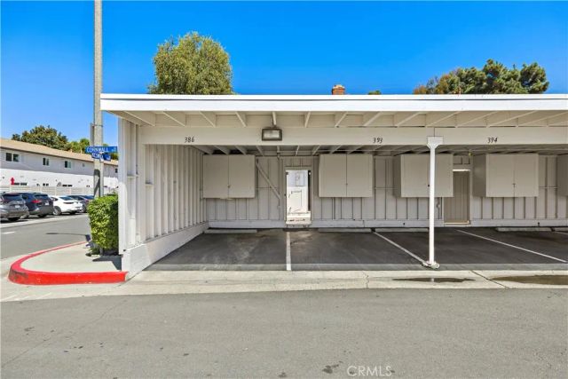 9741 Cornwall Drive, Huntington Beach, CA 92646