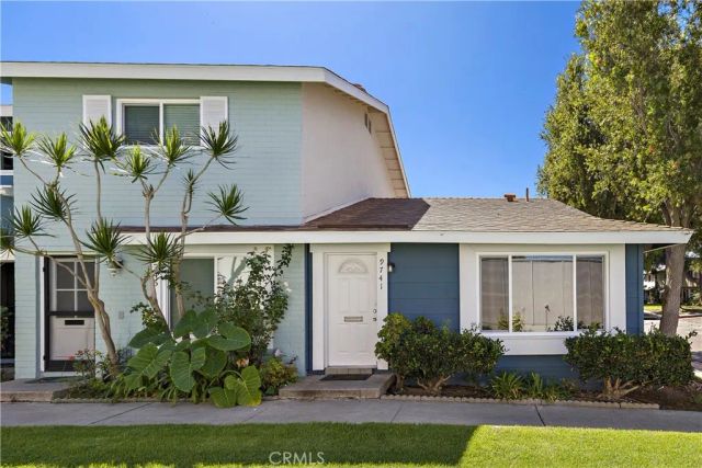 9741 Cornwall Drive, Huntington Beach, CA 92646