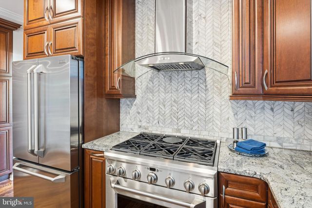 4833 ELLICOTT WOODS LN, Ellicott City, MD 21043