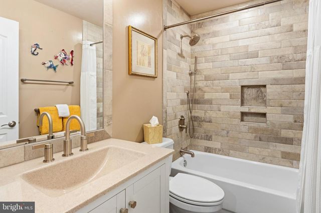 4833 ELLICOTT WOODS LN, Ellicott City, MD 21043