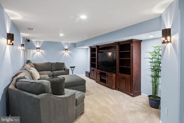 4833 ELLICOTT WOODS LN, Ellicott City, MD 21043