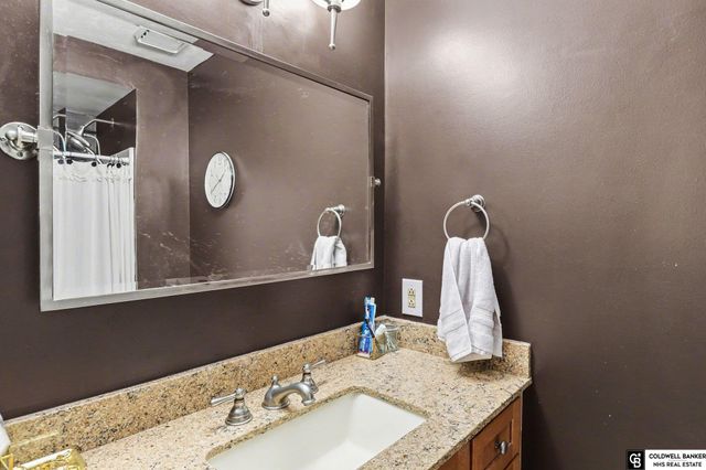 3311 S 133 Street, Omaha, NE 68144