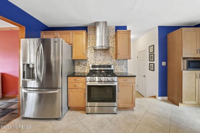 221 Jon Street, Old Bridge, NJ 08857