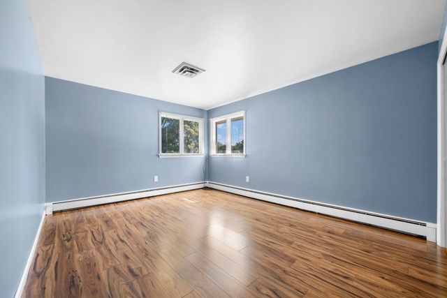 126 Cohas Avenue, Manchester, NH 03109