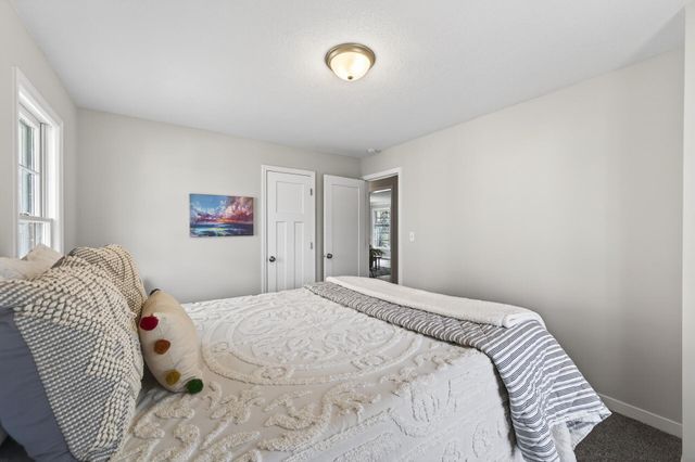 2842 Irving Avenue S, Minneapolis, MN 55408