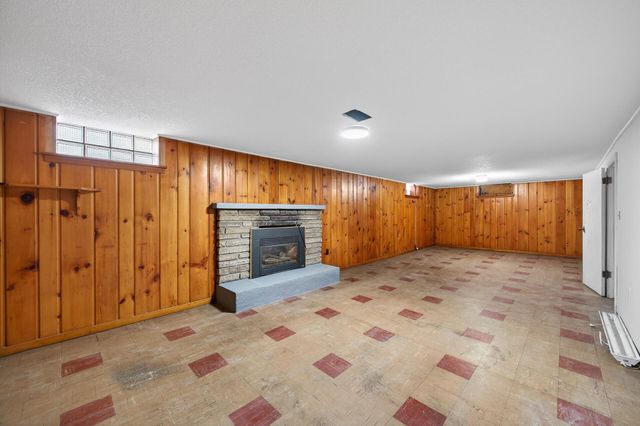 2842 Irving Avenue S, Minneapolis, MN 55408