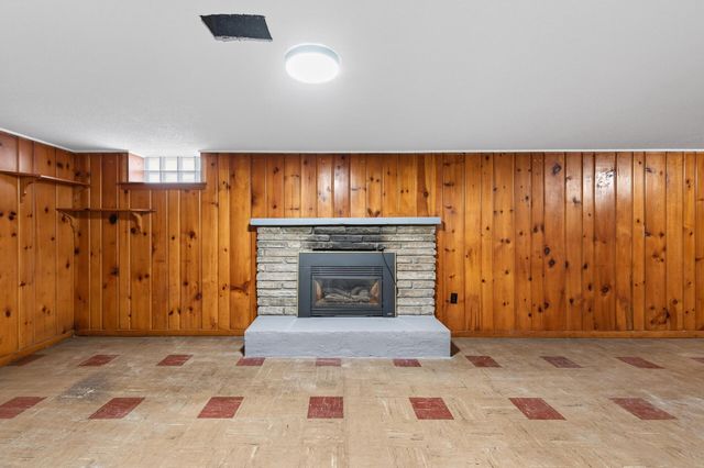 2842 Irving Avenue S, Minneapolis, MN 55408