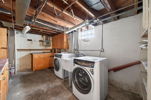 2842 Irving Avenue S, Minneapolis, MN 55408