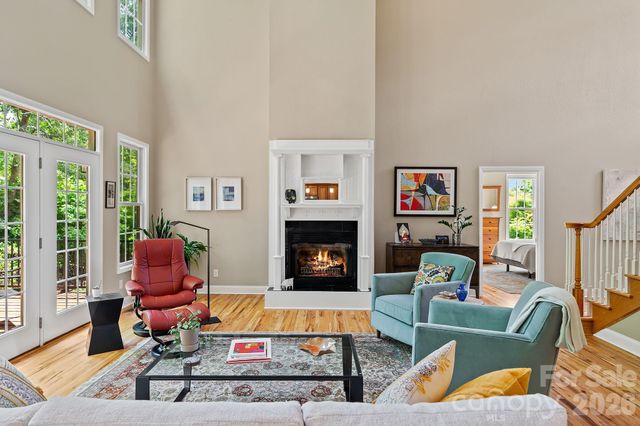 34 Carden Drive, Weaverville, NC 28787