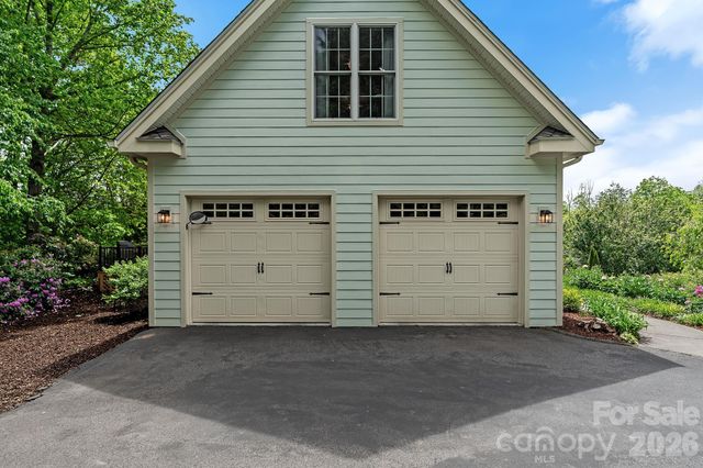 34 Carden Drive, Weaverville, NC 28787