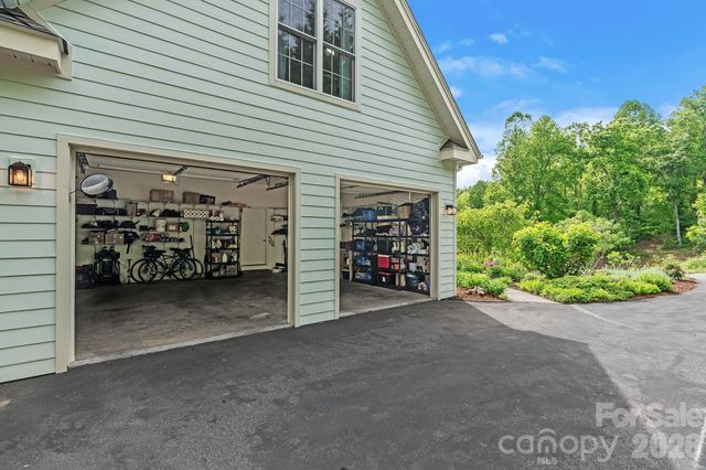 34 Carden Drive, Weaverville, NC 28787