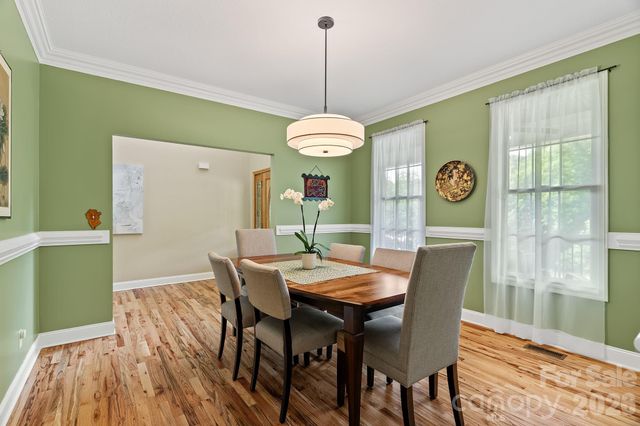 34 Carden Drive, Weaverville, NC 28787