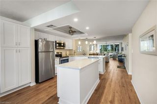 270 Naples Cove DR # 3205, Naples, FL 34110