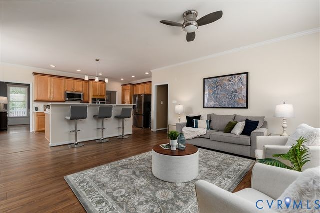 9331 Mission Hills Ln, Midlothian, VA 23832