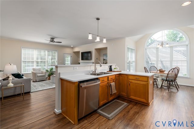 9331 Mission Hills Ln, Midlothian, VA 23832