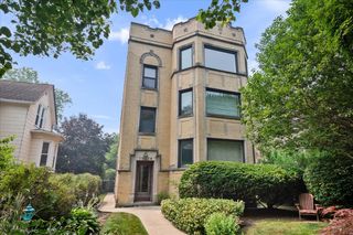 1918 Colfax Street 3, Evanston, IL 60201