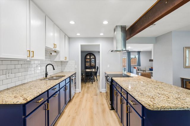 15651 Terrace Lawn Circle, Dallas, TX 75248