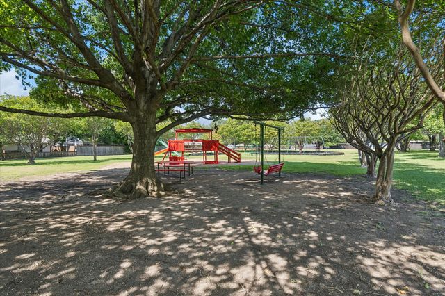 15651 Terrace Lawn Circle, Dallas, TX 75248