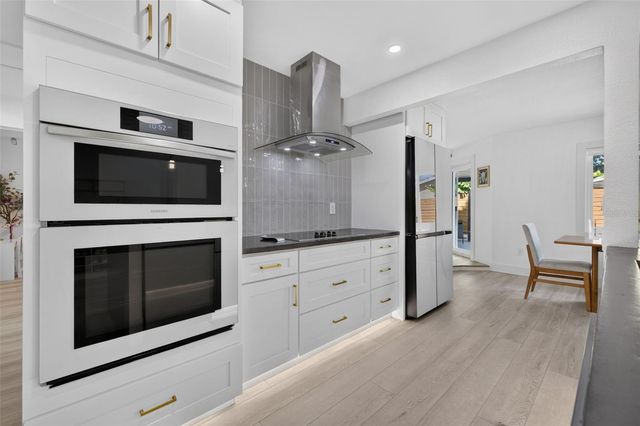 7566 20TH STREET N, St Petersburg, FL 33702