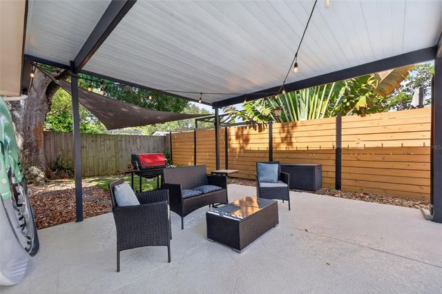 7566 20TH STREET N, St Petersburg, FL 33702