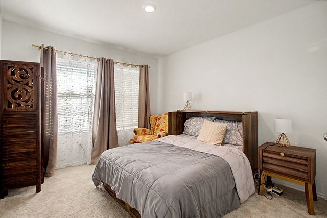 1517 Oak Creek Drive, Hutchins, TX 75141