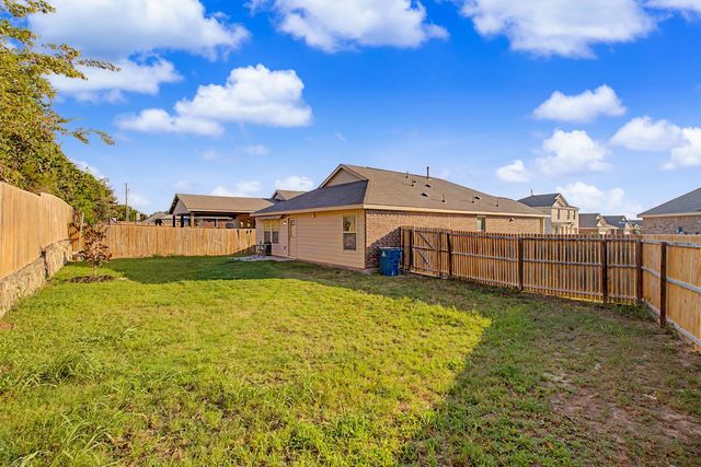 1517 Oak Creek Drive, Hutchins, TX 75141