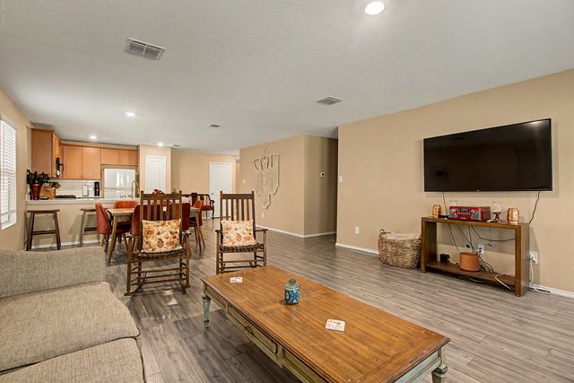 1517 Oak Creek Drive, Hutchins, TX 75141