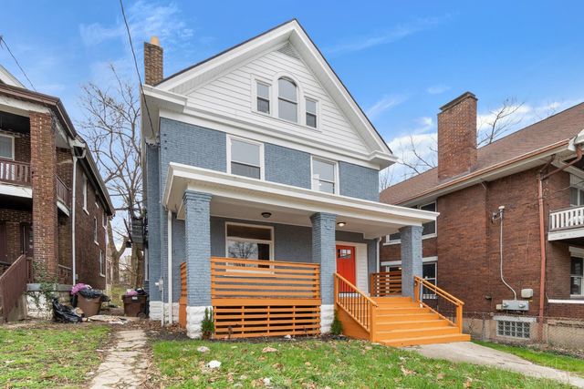 3206 Gilbert Avenue, Cincinnati, OH 45207