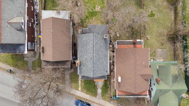 3206 Gilbert Avenue, Cincinnati, OH 45207