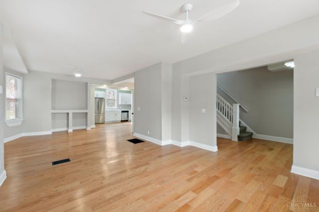 3206 Gilbert Avenue, Cincinnati, OH 45207