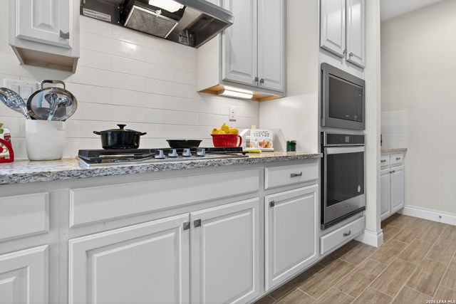 13114 Salty Spgs, San Antonio, TX 78253