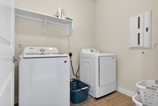 13114 Salty Spgs, San Antonio, TX 78253