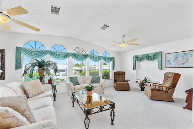 4300 SE Saint Lucie Boulevard 202, Stuart, FL 34997