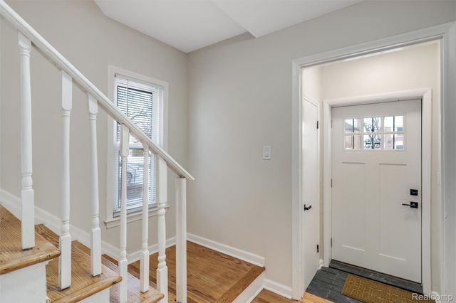 17161 Ward Avenue, Detroit, MI 48235