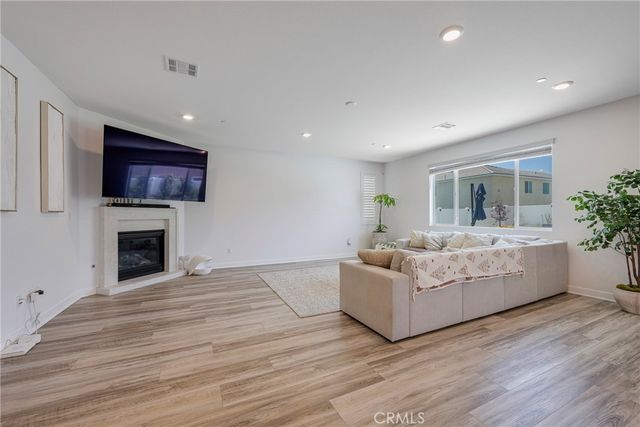 2388 Crater, Rialto, CA 92377