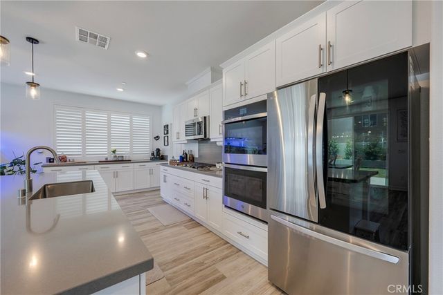 2388 Crater, Rialto, CA 92377