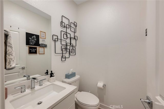 2388 Crater, Rialto, CA 92377