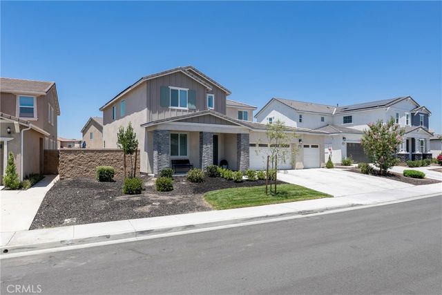 2388 Crater, Rialto, CA 92377